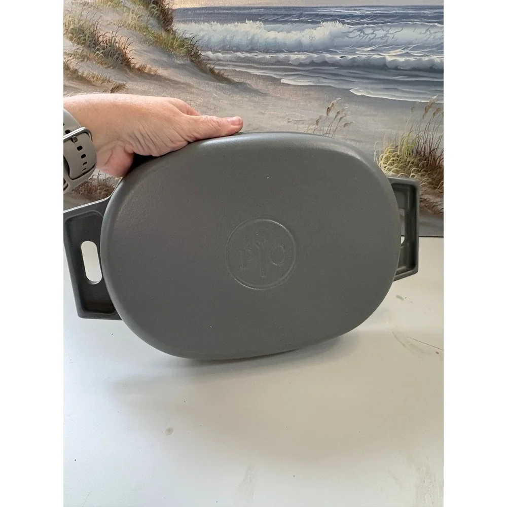 Pampered Chef Gray Enameled Cast Iron Baker 2-qt 2-L Oval Casserole Dish 100247